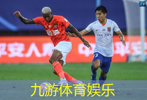 足球比赛介绍球星怎么写